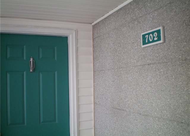 Property at 702 E Island Square Dr, St Simons Island, GA 31522, 2 beds, 2 baths