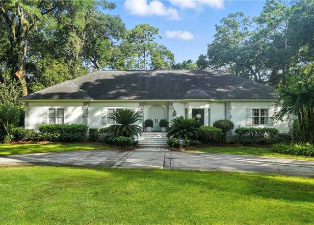 Property at 141 Hampton Point Dr, St Simons Island, GA 31522, 4 beds, 4 baths
