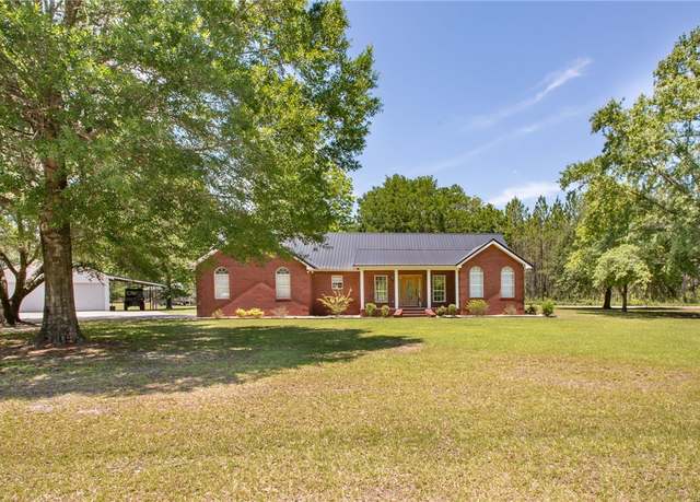 Property at 2607 Mose Thrift Rd, Waycross, GA 31503, 3 beds, 2 baths