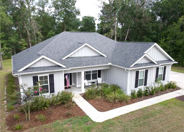 Property at 197 Little Satilla Trl, Waverly, GA 31565, 3 beds, 2 baths