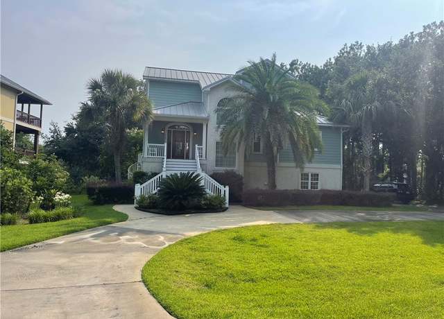 Property at 125 Palmera Ln, Brunswick, GA 31525, 3 beds, 2.5 baths