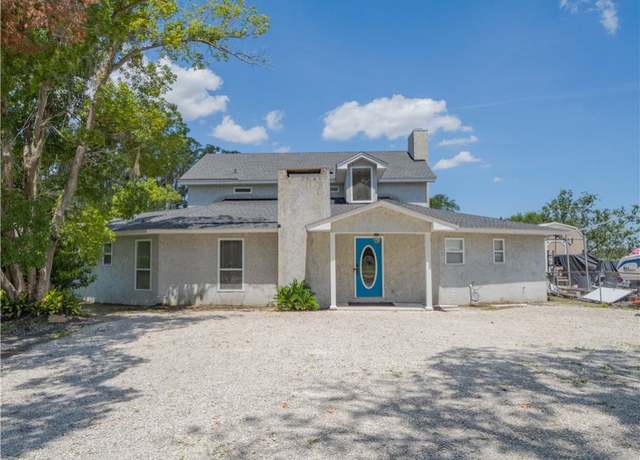 Property at 54 East Ave, Waverly, GA 31565, 3 beds, 3 baths