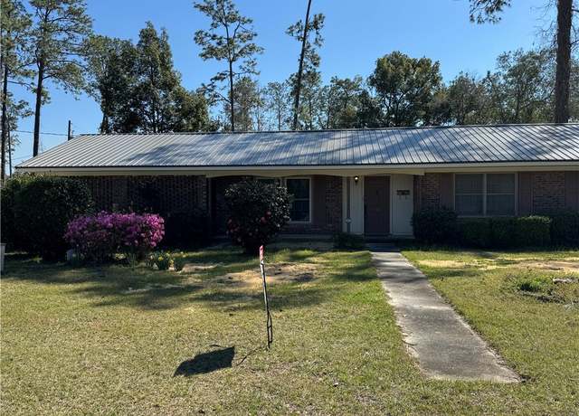 Property at 912 Coral Rd, Waycross, GA 31501, 3 beds, 2 baths