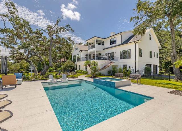 Property at 166 Hampton Point Dr, St Simons Island, GA 31522, 4 beds, 3.5 baths