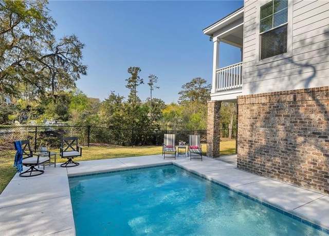 Property at 121 Killgriffe St, St Simons Island, GA 31522, 4 beds, 5 baths