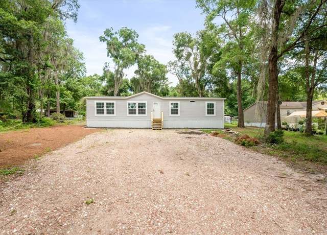Property at 547 Happy Landing Rd, Waynesville, GA 31566, 4 beds, 2.5 baths