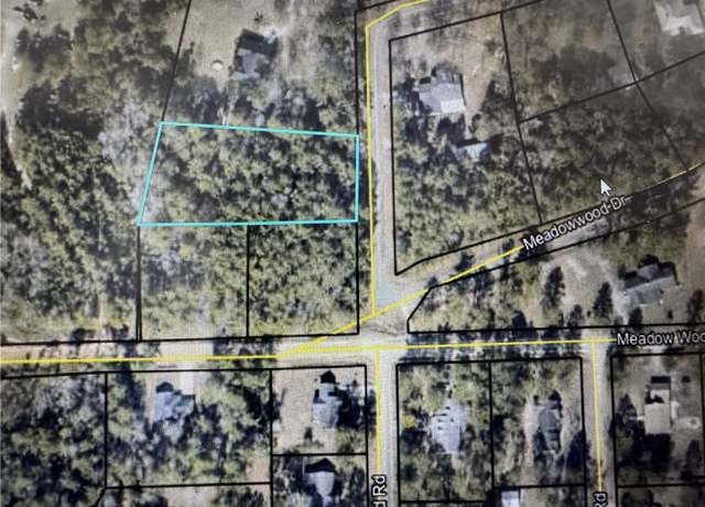 Property at 1 Palm Island Cir, Jesup, GA 31545