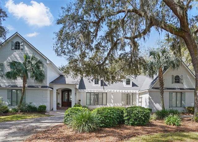 Property at 184 Merion, St Simons Island, GA 31522, 5 beds, 4.5 baths