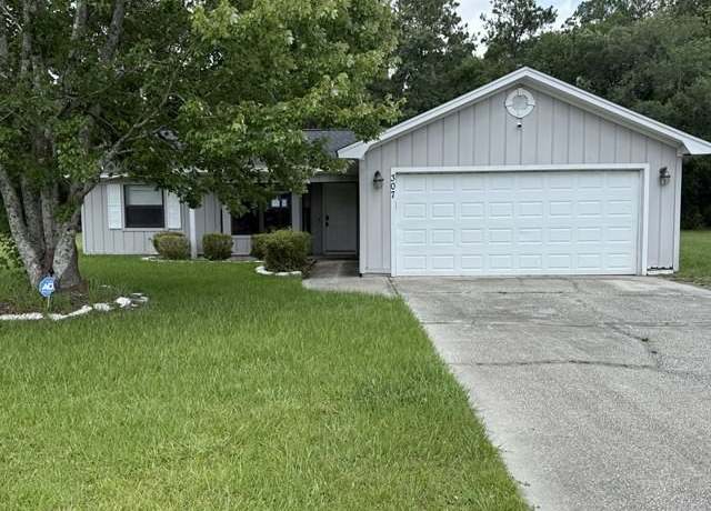 Property at 307 Carolina Ct, St Marys, GA 31558, 3 beds, 2 baths
