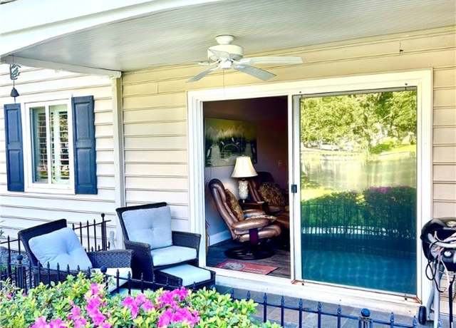 Property at 850 Mallery St Unit 9W, St Simons Island, GA 31522, 2 beds, 2 baths