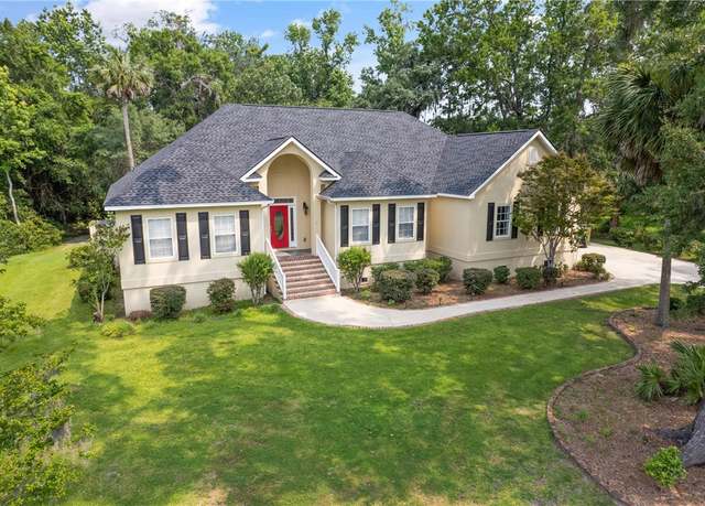 Property at 127 Clipper Bay Rd, Brunswick, GA 31523, 5 beds, 3.5 baths
