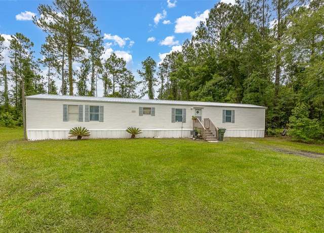 Property at 530 Touchstone Pkwy, Brunswick, GA 31525, 3 beds, 2 baths