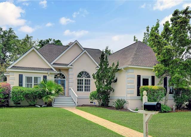 Property at 119 Newfield St, St Simons Island, GA 31522, 3 beds, 2.5 baths