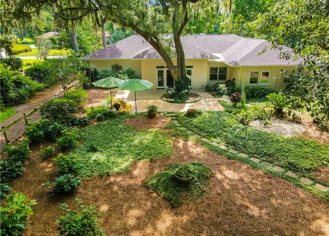 Property at 116 Harrogate Rd, St Simons Island, GA 31522, 3 beds, 2.5 baths