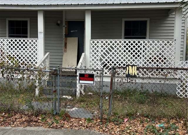 Property at 1416 Albany St, Brunswick, GA 31520, 1 bed, 1 bath