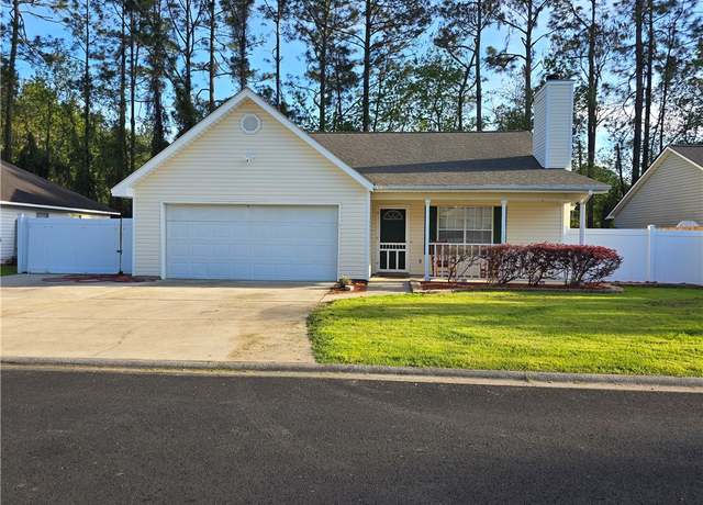 Property at 138 Easy St, Brunswick, GA 31525, 4 beds, 2 baths