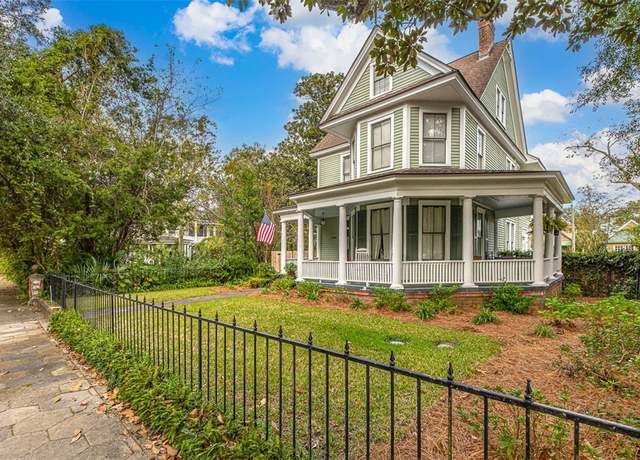 Property at 1120 Union St, Brunswick, GA 31520, 3 beds, 3.5 baths