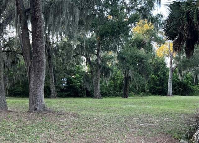 Property at 704 & 706 Palm Ave, Brunswick, GA 31523