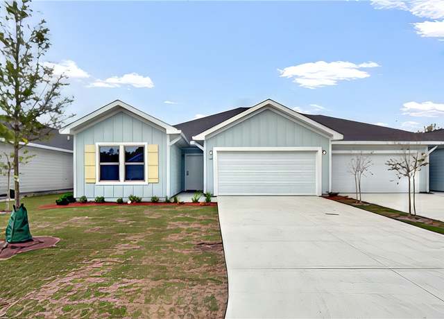 Property at 213 Bottlebrush Walk, Brunswick, GA 31525, 3 beds, 2 baths