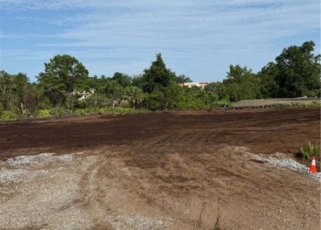 Property at 22 Orchard Rd, St Simons Island, GA 31522