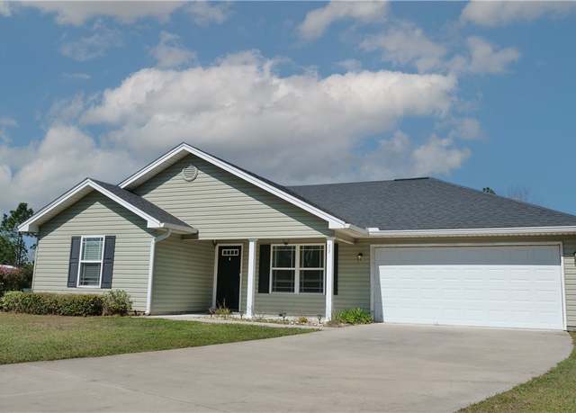 Property at 33 Abby Rd, Brunswick, GA 31523, 3 beds, 2 baths