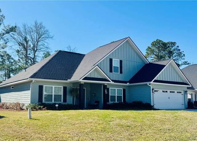 Property at 21 Redington Dr, Brunswick, GA 31523, 5 beds, 3 baths