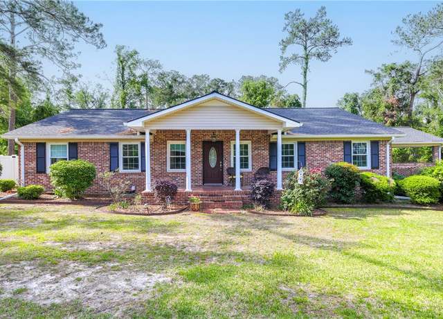 Property at 1502 Seminole Trl, Waycross, GA 31503, 3 beds, 2 baths