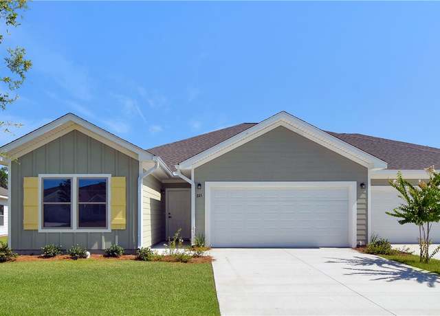 Property at 215 Bottlebrush Walk, Brunswick, GA 31525, 3 beds, 2 baths