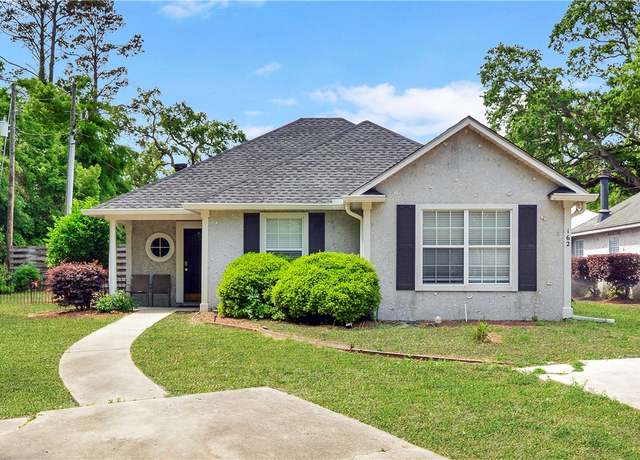 Property at 162 Toluca Ln, St Simons Island, GA 31522, 3 beds, 2 baths