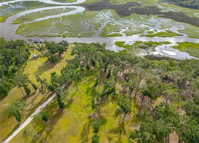 Property at 22 Carriage Dr, St Simons Island, GA 31522