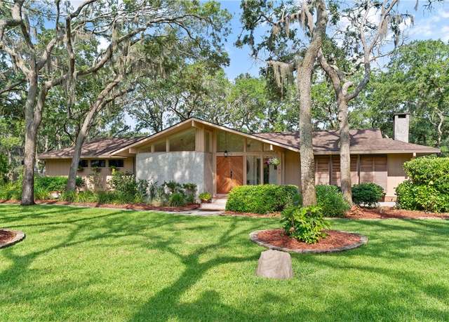 Property at 105 Driftwood Pl, St Simons Island, GA 31522, 4 beds, 3 baths