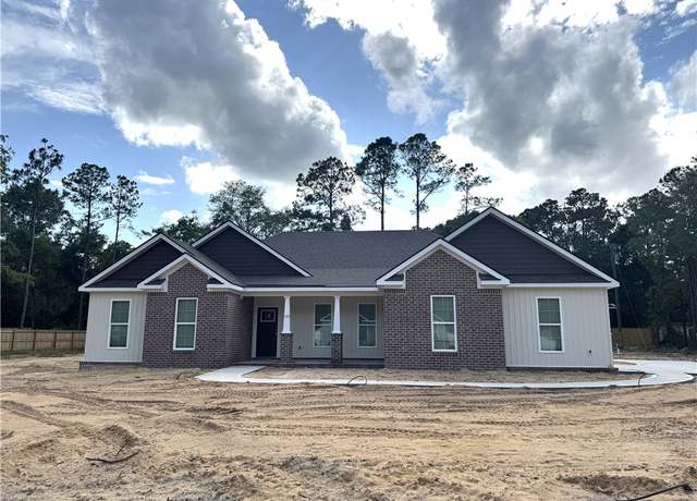 Property at 193 W Melody Dr, Jesup, GA 31545, 4 beds, 2.5 baths