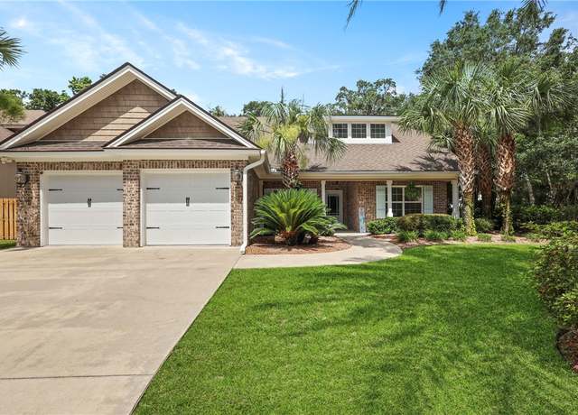 Property at 100 Southern Oaks Ln, St Simons Island, GA 31522, 4 beds, 3 baths