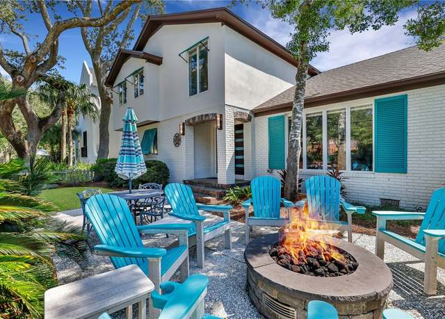 Property at 1626 Bruce Dr, St Simons Island, GA 31522, 5 beds, 4.5 baths