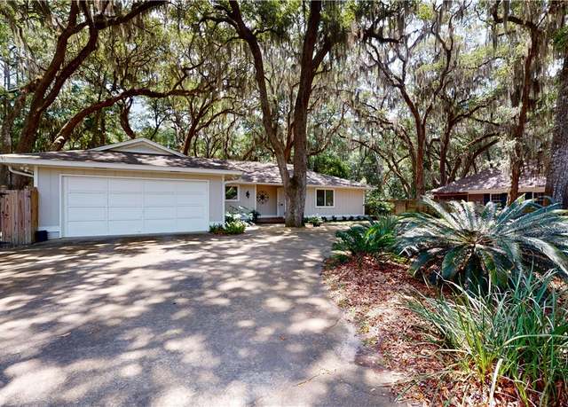 Property at 635 Old Plantation Rd, Jekyll Island, GA 31527, 4 beds, 4 baths
