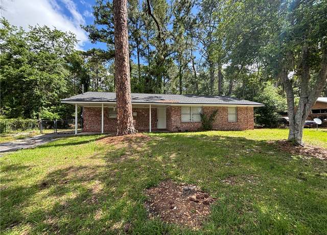 Property at 542 Shepard Dr, Brunswick, GA 31525, 3 beds, 2 baths