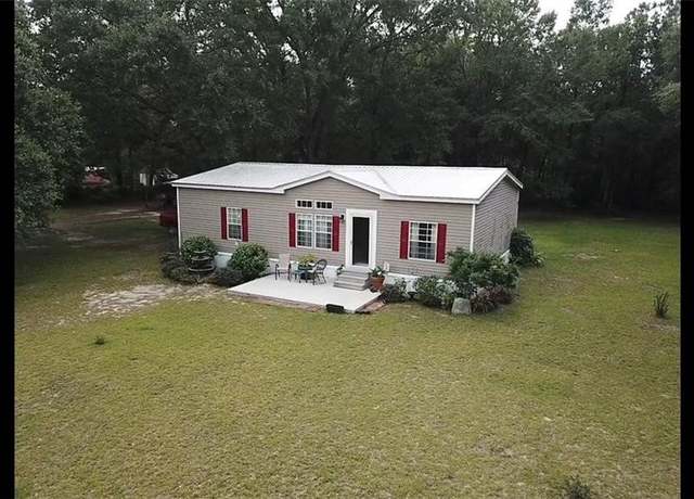 Property at 57 Lynn Holly Dr, Hoboken, GA 31542, 3 beds, 2 baths