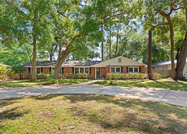 Property at 503 Wesley Oak Cir, St Simons Island, GA 31522, 4 beds, 3 baths