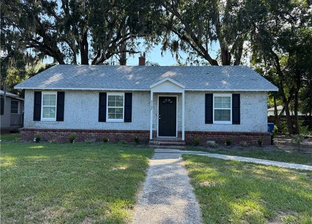Property at 3107 Prim Pl, Brunswick, GA 31520, 4 beds, 2 baths