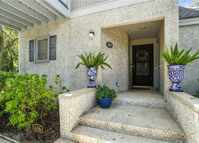 Property at 656 N Golf Villas Dr, St Simons Island, GA 31522, 3 beds, 3 baths