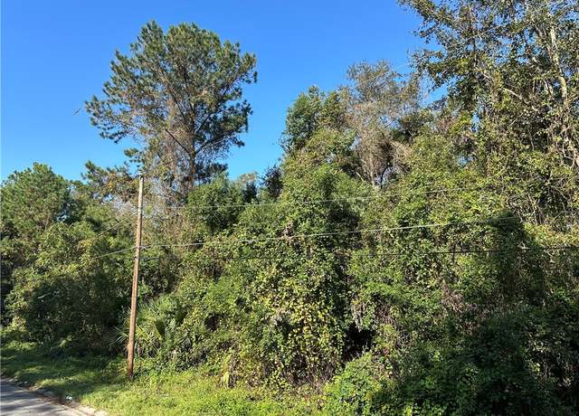 Property at 1208 Abner St, Waycross, GA 31501