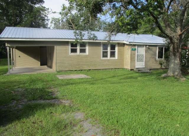 Property at 3971 Albany Ave, Waycross, GA 31503, 3 beds, 1 bath