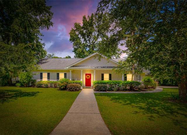 Property at 21 Hardwood Forest Cir, Brunswick, GA 31525, 3 beds, 2 baths