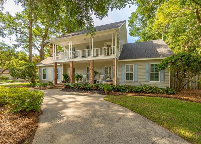 Property at 202 Vassar Point Dr, St Simons Island, GA 31522, 4 beds, 3.5 baths