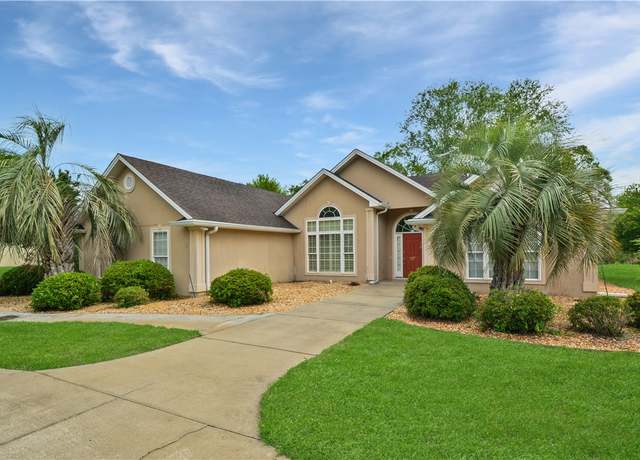 Property at 127 Eagle Crest Dr, Brunswick, GA 31525, 4 beds, 2 baths