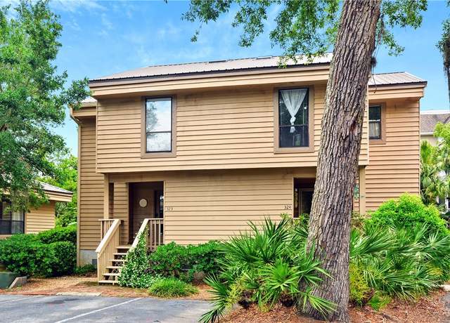 Property at 323 Brockinton Marsh, St Simons Island, GA 31522, 2 beds, 2.5 baths