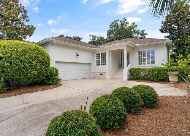 Property at 146 East Commons Dr, St Simons Island, GA 31522, 3 beds, 2 baths