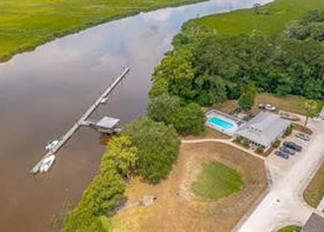 Property at 108 Cathead Ln, Darien, GA 31305