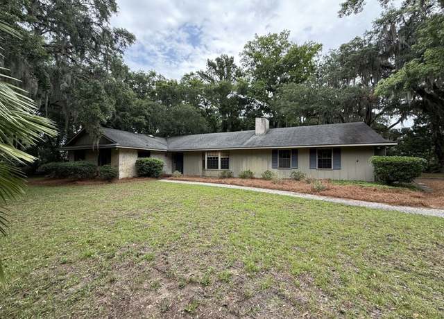 Property at 101 Silver Lake Rd, St Simons Island, GA 31522, 3 beds, 2 baths