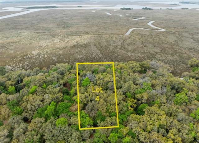 Property at 36 Somerset Trce, St Simons Island, GA 31522